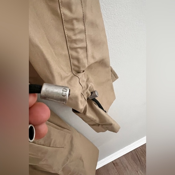 Christian Dior 2023 Trench Coat With Ruffles Beige Cotton Gabardine  Size 2 - Picture 6 of 16